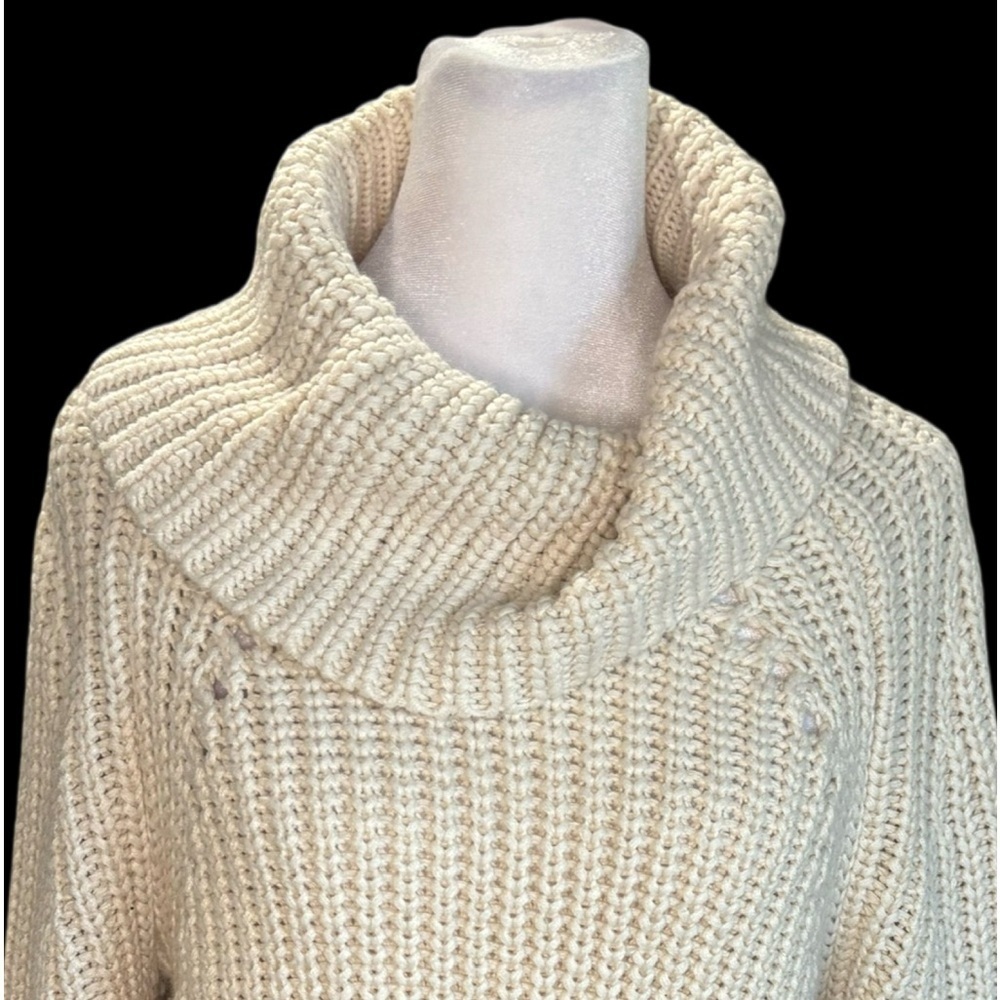 Kendall & Kylie Long Sleeved Cabincore Bulky Cowl Neck Sweater Color Cream Large